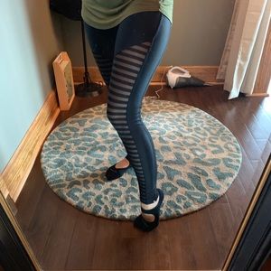 LAST CHANCE! Black sheer stripe leggings. Small